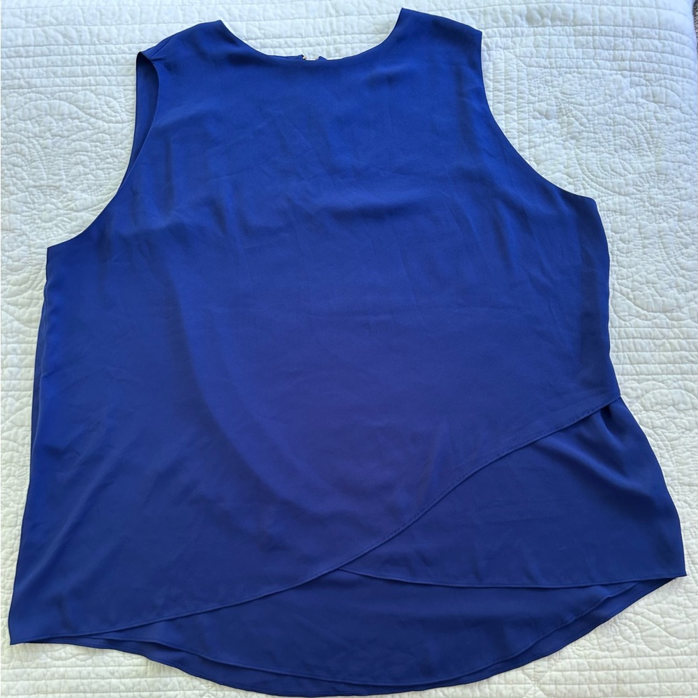 CHICO’s Double layer Tank Size 4 (xxl) - cobalt blue